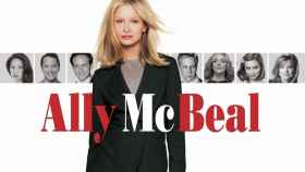 Calista Flockhart y los protagonistas de 'Ally McBeal' / DISNEY