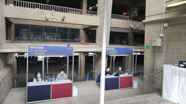 Unas mesas electorales dentro del Camp Nou / CULEMANÍA
