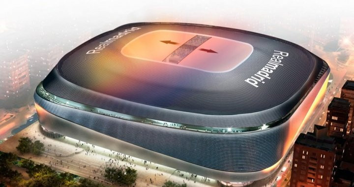 Maqueta del nuevo Santiago Bernabéu, con cubierta retráctil / EFE