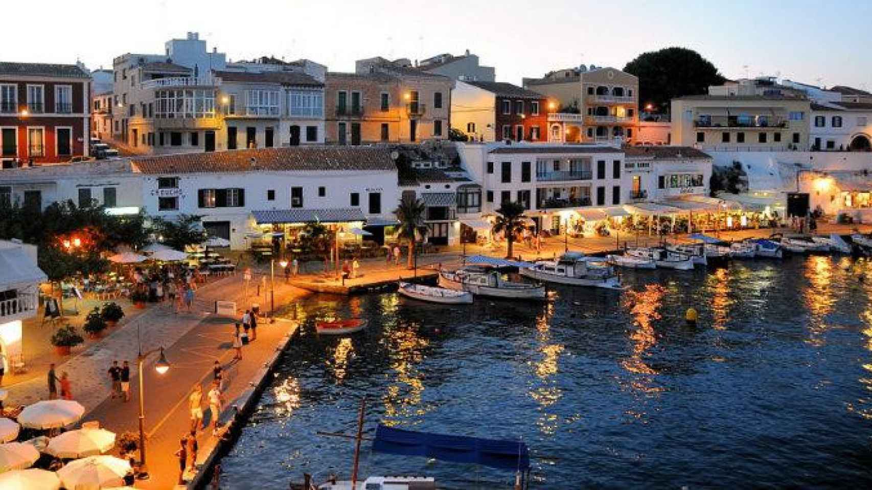 Una imagen de hoteles en Menorca, en el archipiélago de las Islas Baleares