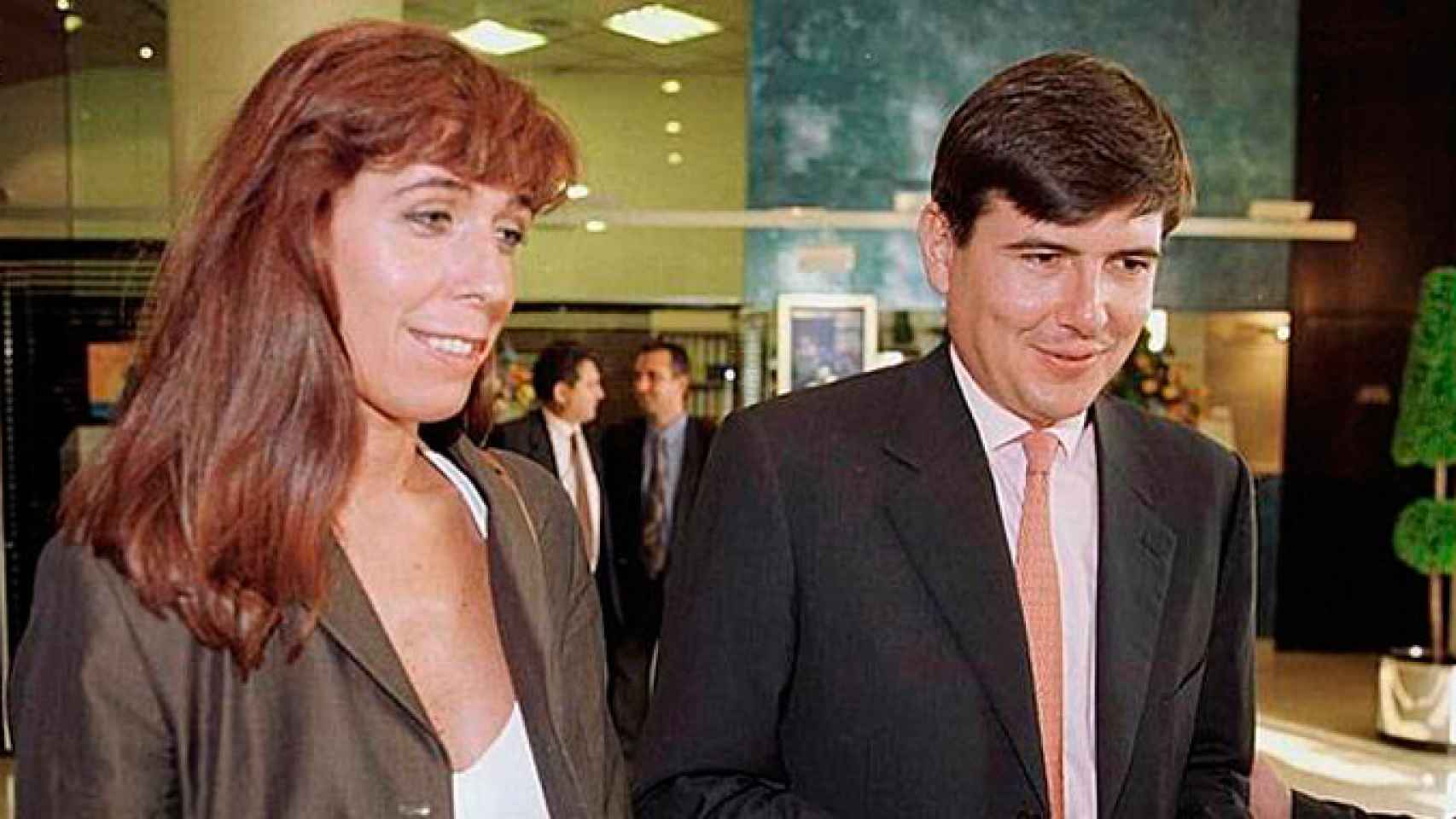 Alicia Sánchez-Camacho y Manuel Pimentel, en una imagen en el Ministerio de Trabajo en 1999