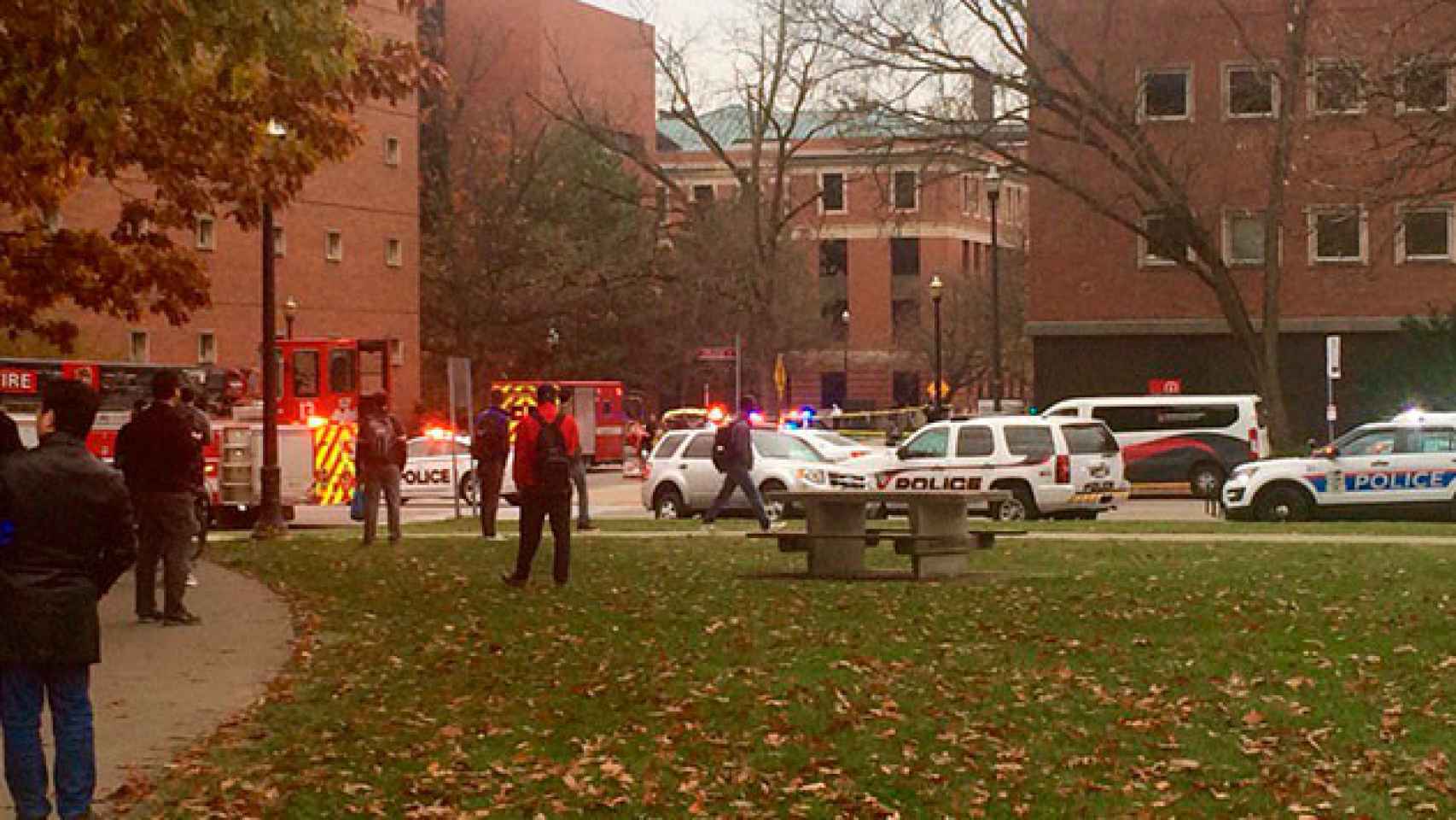 Servicios de emergencia en la Universidad Estatal de Ohio / @TheLantern