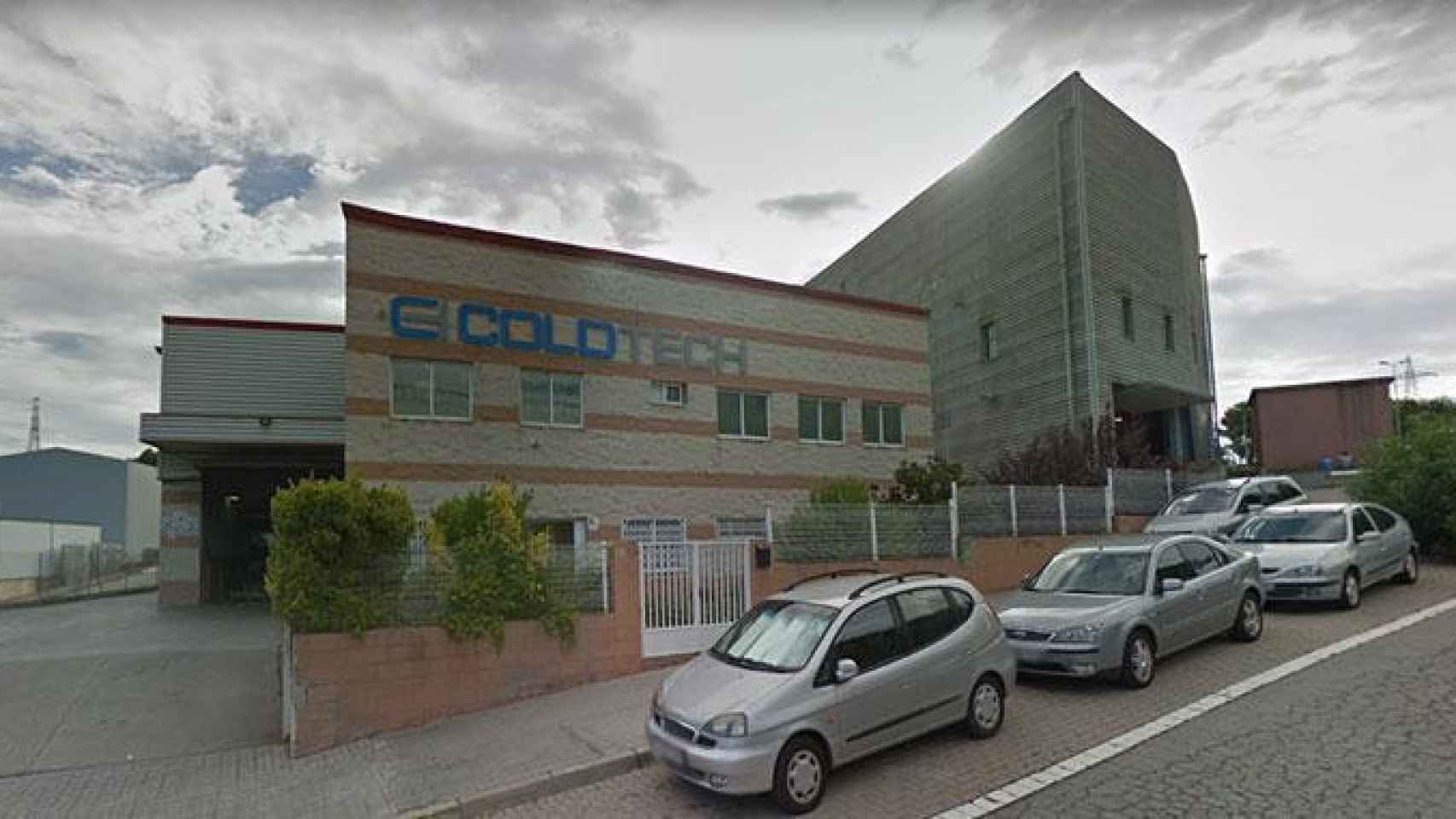 El exterior de la fábrica de Coldtech en Rubí / CG
