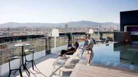 Imagen de la terraza de un hotel en el centro de Barcelona, donde el consistorio no quiere más aperturas de hoteles.