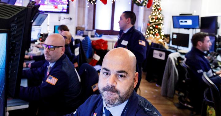 Un 'trader' en la Bolsa de Nueva York, esta semana / EFE
