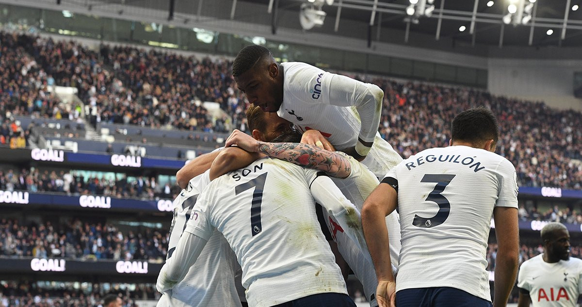Emerson Royal, empieza a triunfar con el Tottenham de la Premier League / EFE