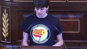 La camiseta de Marta Rosique, diputada de ERC, en el Congreso de los Diputados / RTVE