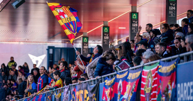 Aficionados del FC Barcelona llenando las gradas del Estadi Johan Cruyff / FCB