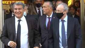 Joan Laporta (Barça) y Florentino Pérez (Real Madrid), a la salida de una comida de directivas / REDES