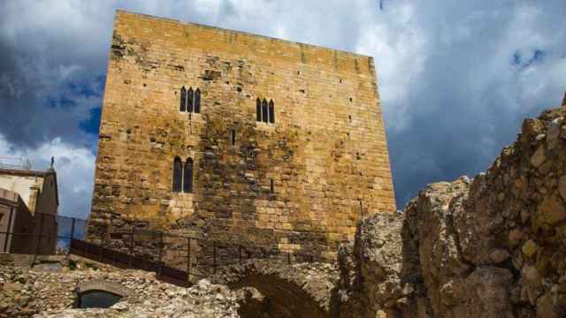 Fachada del Pretorio romano de Tarragona, que ha sufrido un desprendimiento de parte de sus piedras / Manel Antolí (TARRAGONA TURISME)
