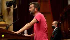 El diputado de CUP, Pau Juvillà, interviene en el Parlament de Cataluña en octubre de 2021 / EUROPA PRESS