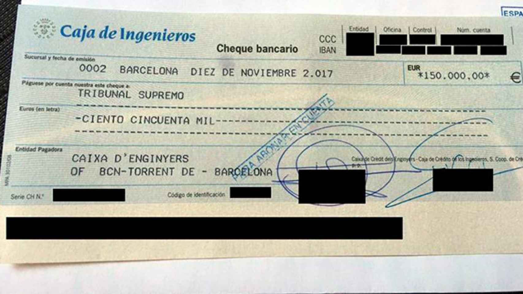 Fotografía facilitada por la ANC del cheque de 150.000 euros que ha ingresado la defensa de la presidenta del Parlament, Carme Forcadell / EFE
