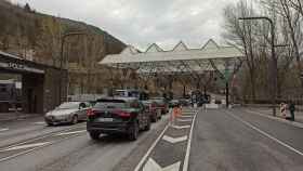 Paso fronterizo con Andorra, donde fue detenido el hombre acusado de secuestro de sus cuatro hijos / EUROPA PRESS