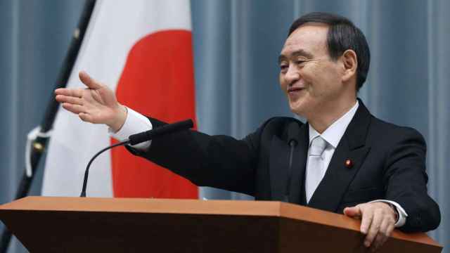 Yoshihide Suga, secretario del Gobierno japonés en una imagen de archivo