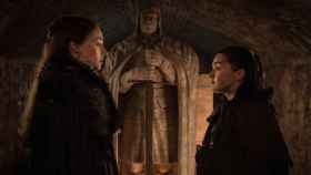 Sansa y Arya Stark en el último 'teaser' de la serie / JUEGO DE TRONOS