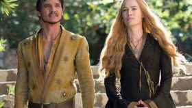 La 'víbora' de Dorne, a la izquierda, con la reina regente Cersey Lannister