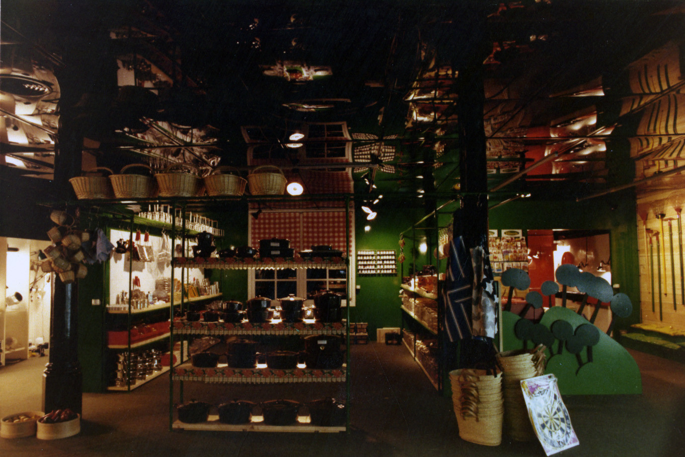 Así lucía el interior de la tienda en 1972 / Fotografía Fons Vinçon del Museu del Disseny de Barcelona (MDB)