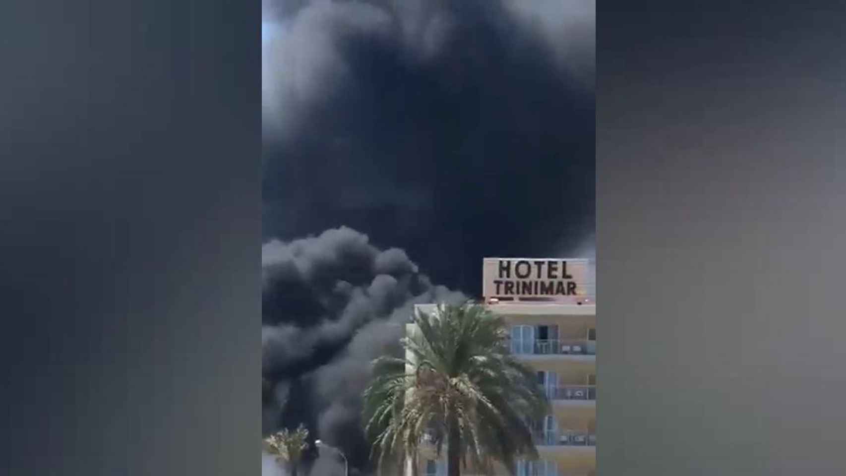 Incendio en un hotel de Benicàssim / TWITTER