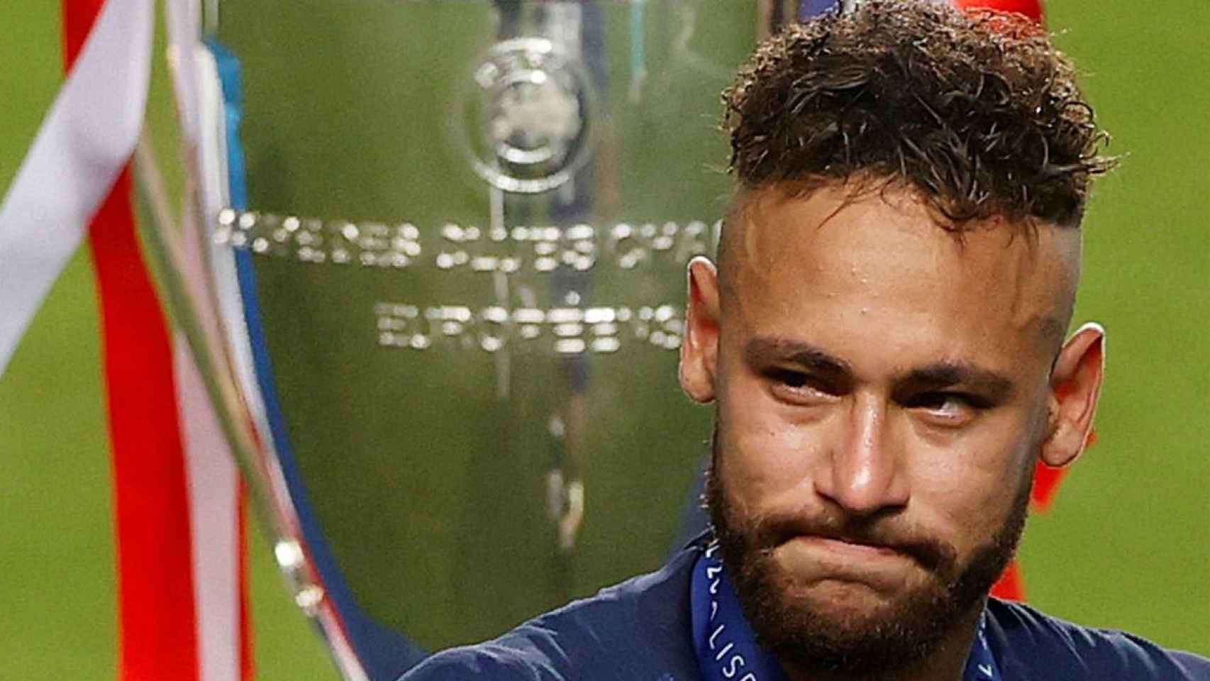 Neymar llora la muerte de su amigo