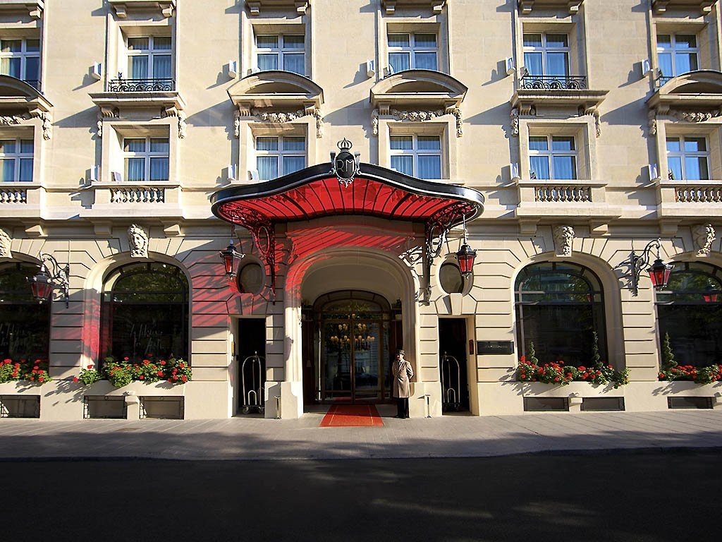 entrada hotel monceau