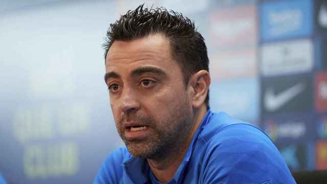 Xavi Hernández, durante una rueda de prensa del Barça / EFE