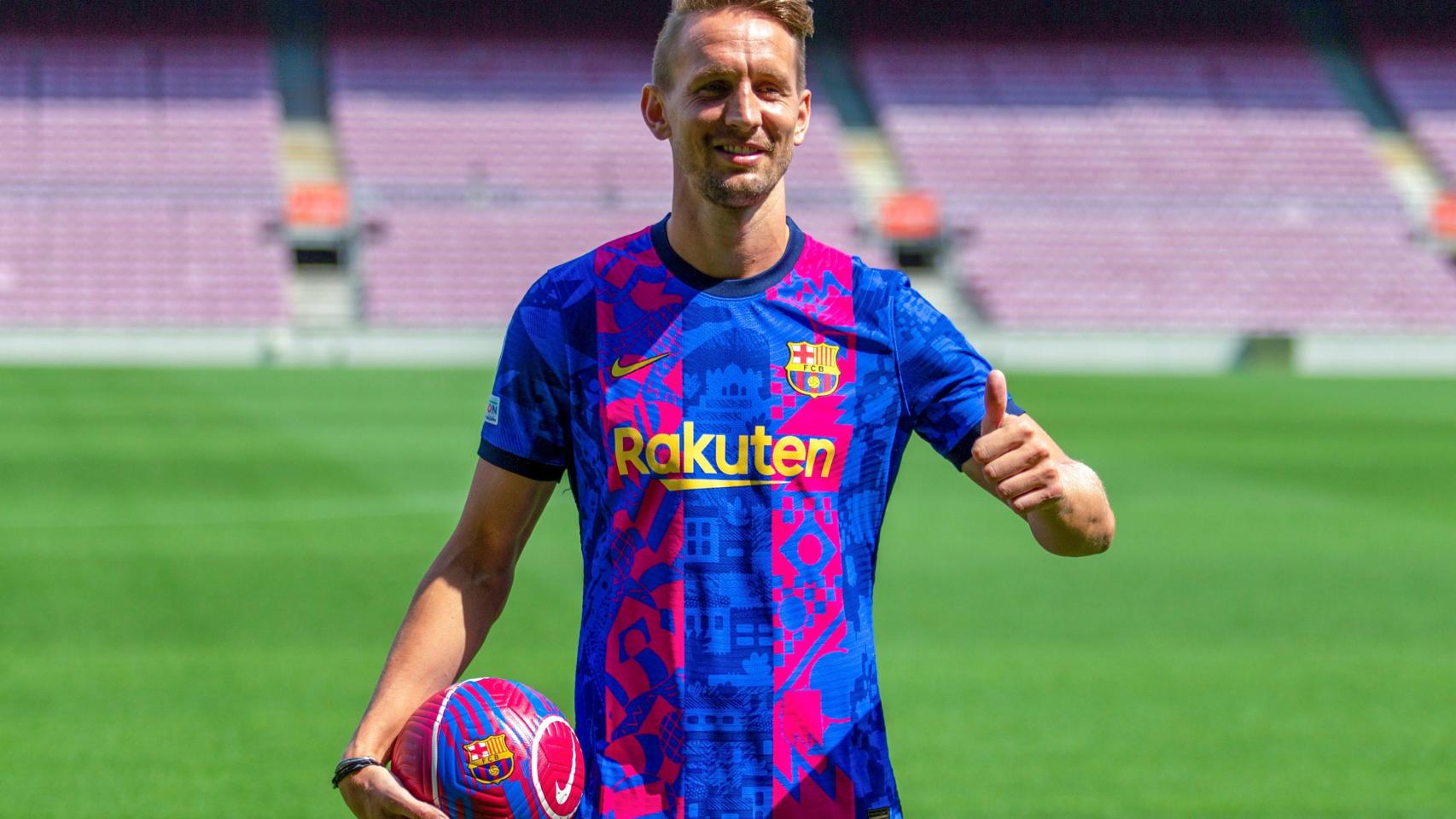 Luuk de Jong, en su presentación oficial con el Barça