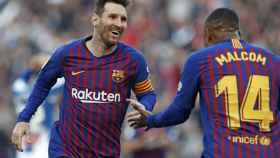 Una foto de Leo Messi y Malcom celebrando un tanto ante el Espanyol / FCB