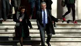 Francesc Homs a su salida del palacio de justicia de Barcelona, donde fue interrogado como testigo / EFE
