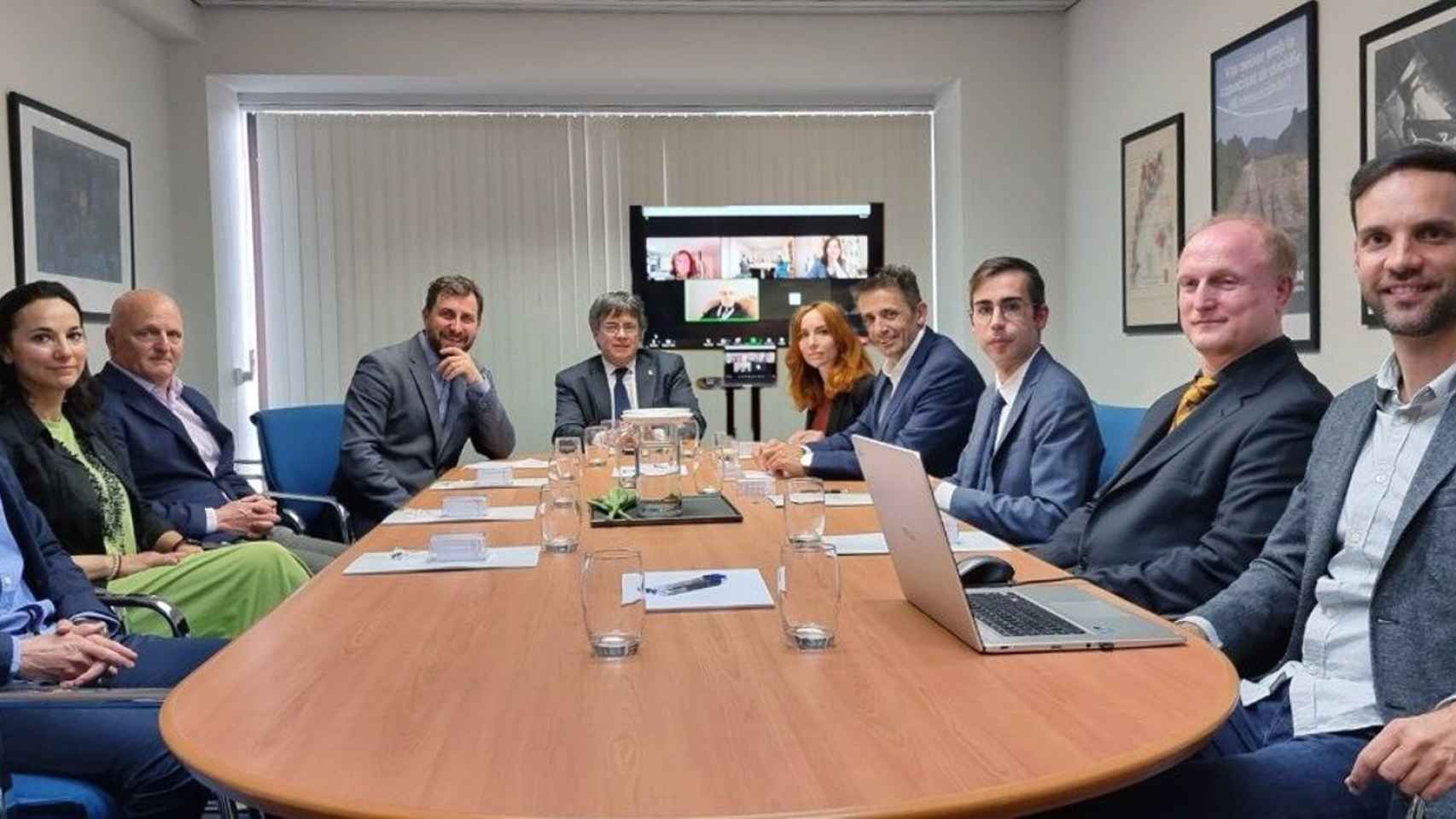 El expresidente de la Generalitat y presidente del CxRep, Carles Puigdemont, y su vicepresidente, Toni Comín, en la presentación de los nuevos delegados exteriores / CXREP