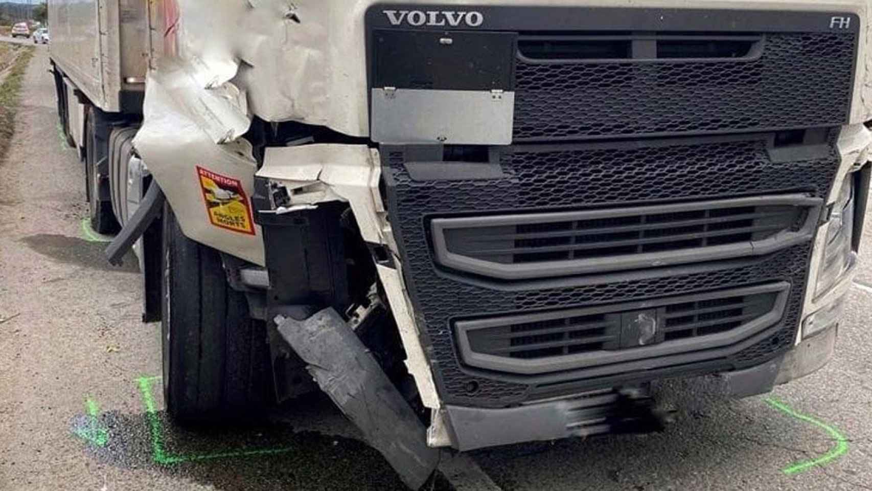 Camión que conducía el detenido por presunto homicidio imprudente al atropellar a un peatón en La Jonquera / EUROPA PRESS