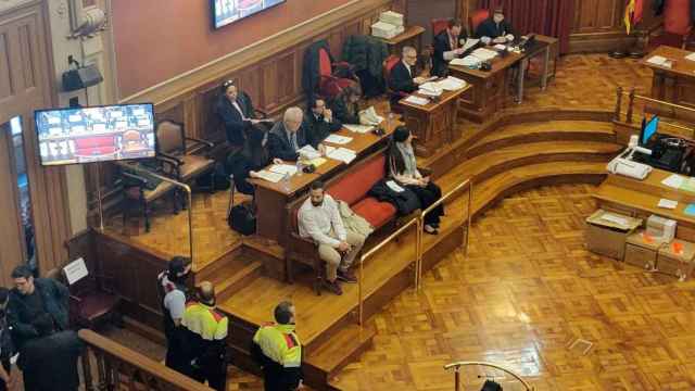 Los acusados del crimen de la Urbana, Albert López y Rosa López, durante el juicio en la Audiencia de Barcelona / EUROPAPRESS