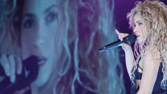 Una foto de archivo de Shakira durante un concierto / CD