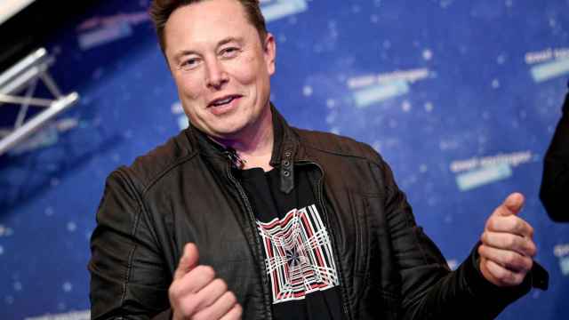 Elon Musk, una de las grandes fortunas del mundo e inversor activo en bitcoin / EP