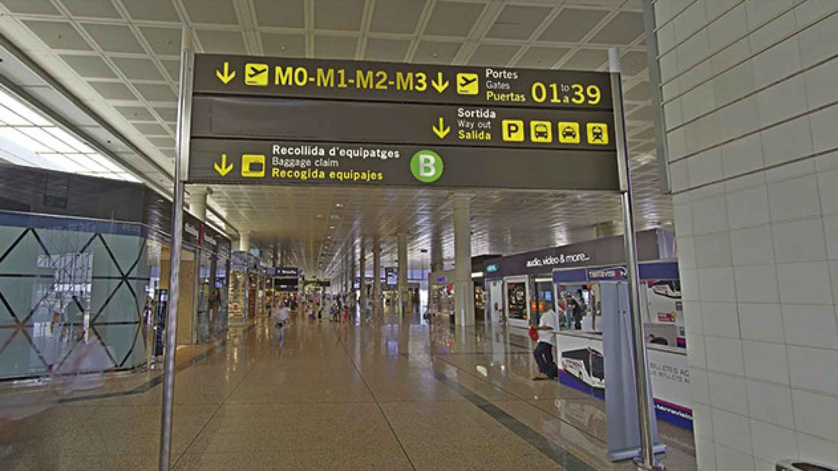 Imagen del interior de la T2 del Aeropuerto de Barcelona-El Prat / CG