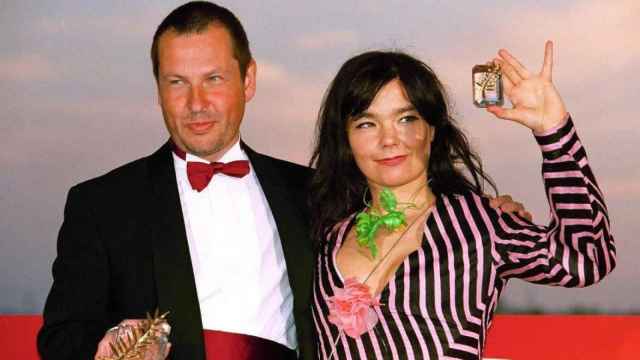 Björk y el director danés Lars von Trier en el Festival de Cannes en el año 2000