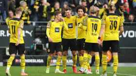 Los jugadores del Dortmund celebran un gol en la Bundesliga / ARCHIVO