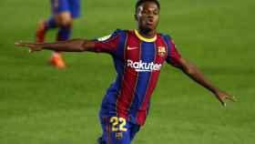 Ansu Fati, celebrando su gol contra el Villarreal | EFE