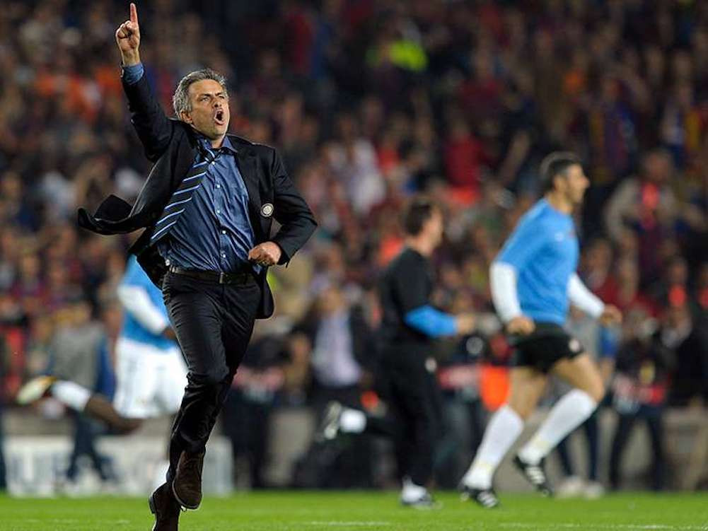 Una foto de José Mourinho celebrando la victoria del Inter de Milán en el Camp Nou en las semifinales de 2010 / Twitter