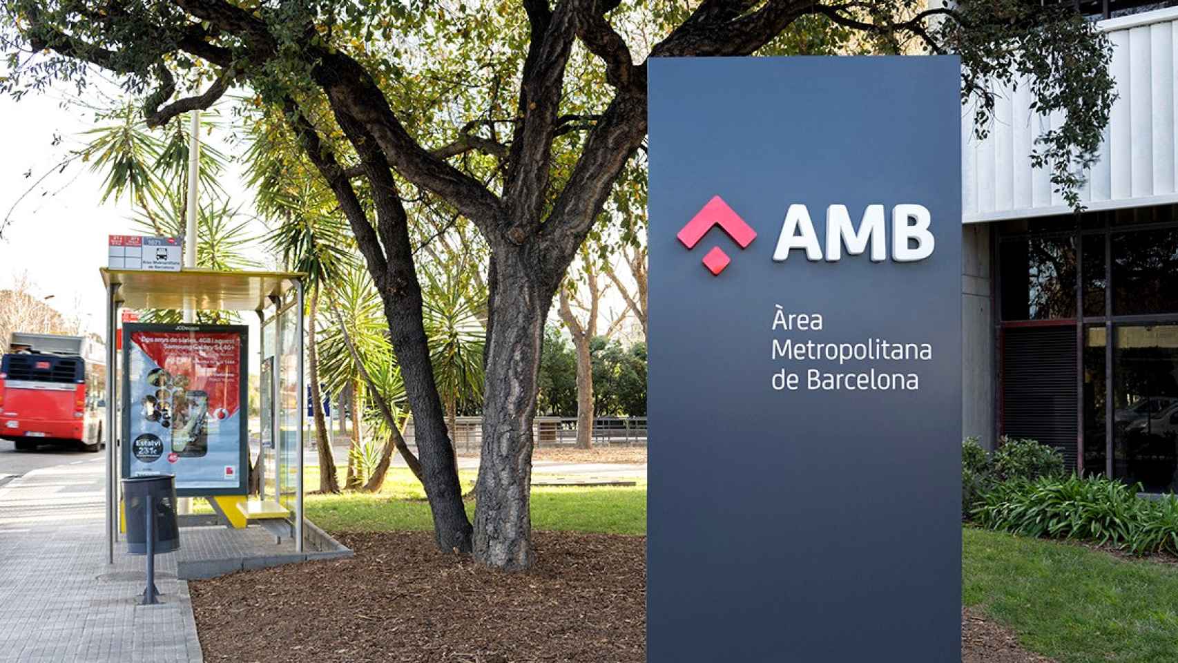 La sede del AMB, la administración supramunicipal de Barcelona / AMB