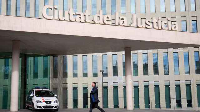 Sede de los juzgados de Barcelona, donde trabajan los funcionarios de Justicia peor pagados de España / EUROPA PRESS