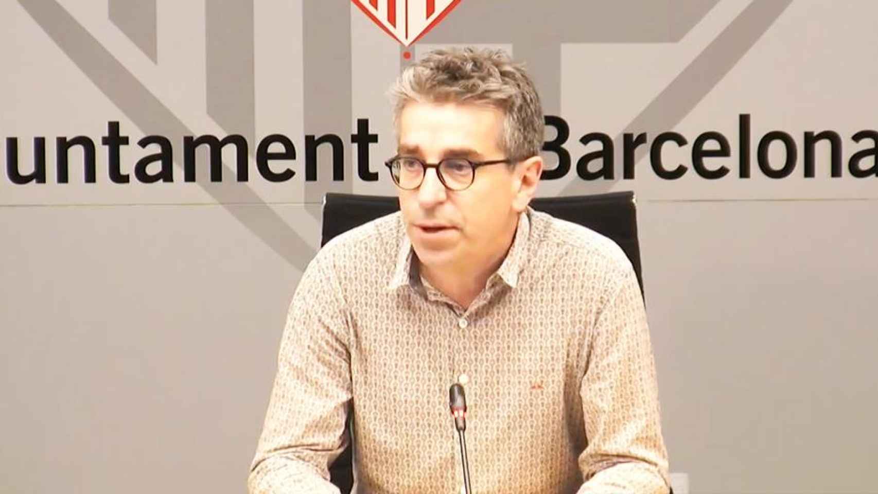 Jordi Martí, concejal de Presidencia y Territorio del Ayuntamiento de Barcelona, presentando el Barómetro Semestral / AjBCN