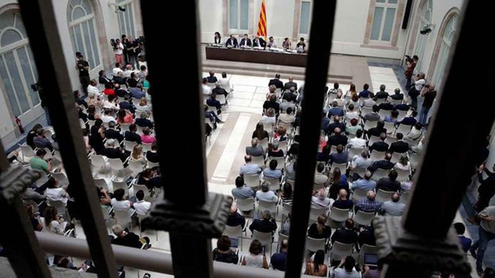 Presentación de la ley del referéndum de autodeterminación de Cataluña en el auditorio del Parlament / EFE
