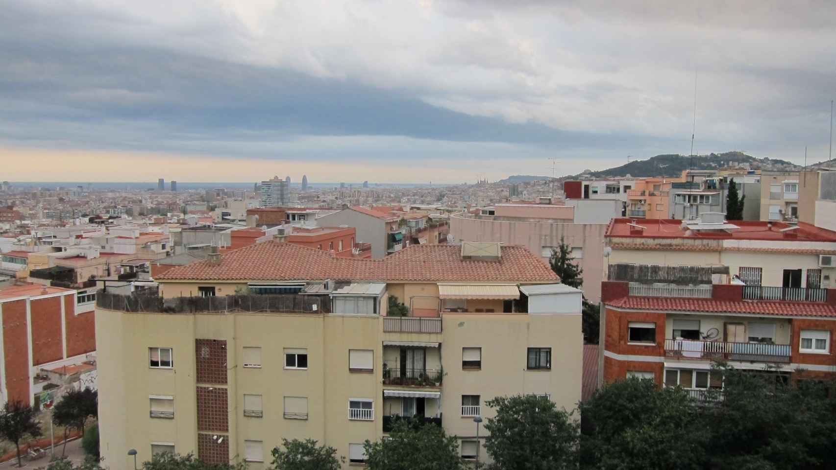 Vista aérea del distrito de Nou Barris, en Barcelona / EP