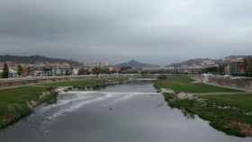 Vista del río Besòs, amenazado por un vertido de aceite de palma en Santa Perpetua de la Mogoda / CG