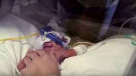 Captura del vídeo grabado por médicos y familias por una nueva UCI neonatal en Girona.
