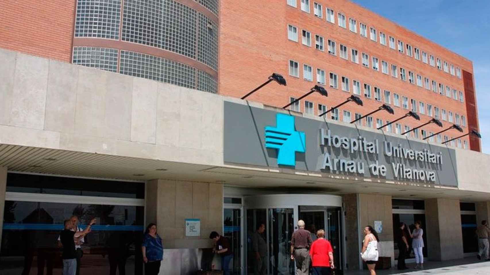 El Arnau de Vilanova, uno de los grandes hospitales de Cataluña propiedad del sistema público español / EFE
