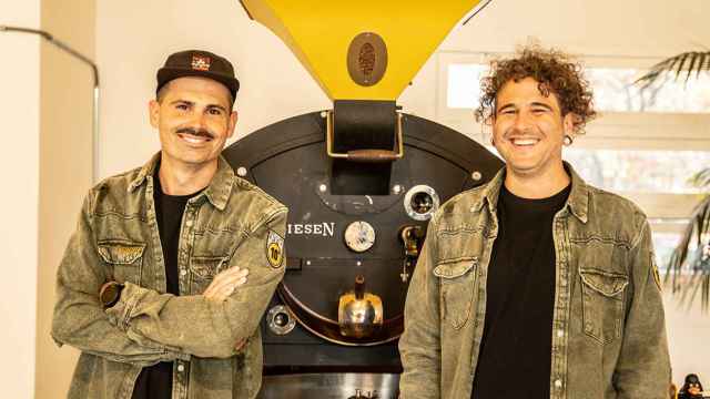 El CEO de Café de Finca, Jonathan Moral, y el 'Head of Coffee' de la compañía, Juan Pendas / CAFÉ DE FINCA