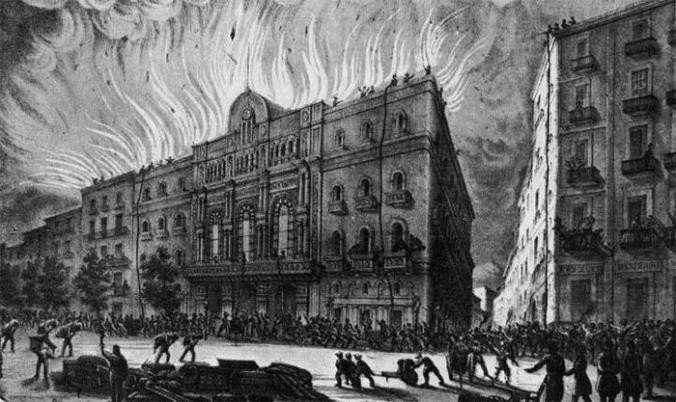 El Liceo en llamas, una imagen que se ha repetido en varias ocasiones a lo largo de la histoia / EDICIONES LUCIÉRNAGA