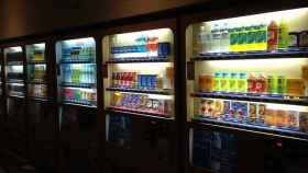 Máquinas de vending con refrescos / Crystal Chen EN PIXABAY