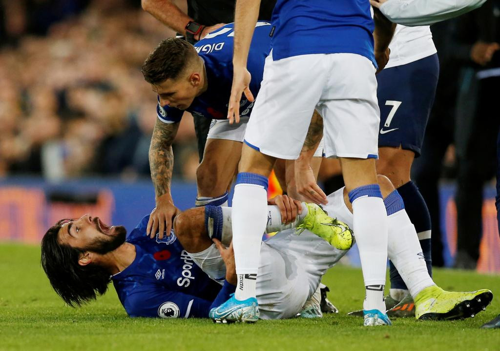 Momento de la lesión de André Gomes | Premier League
